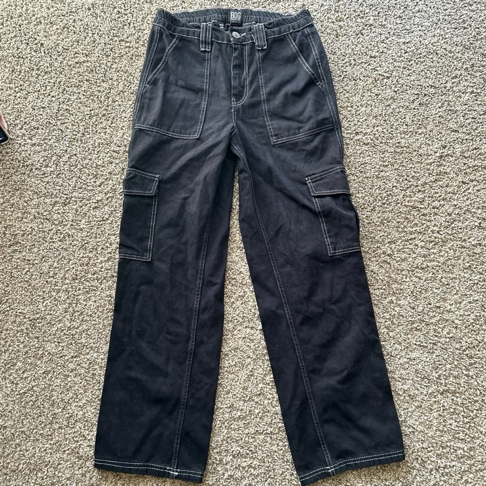 BDG Contrast Stitch Skate Jean in Black w/ white stitching, labeled size W27. - Picture 1 of 7